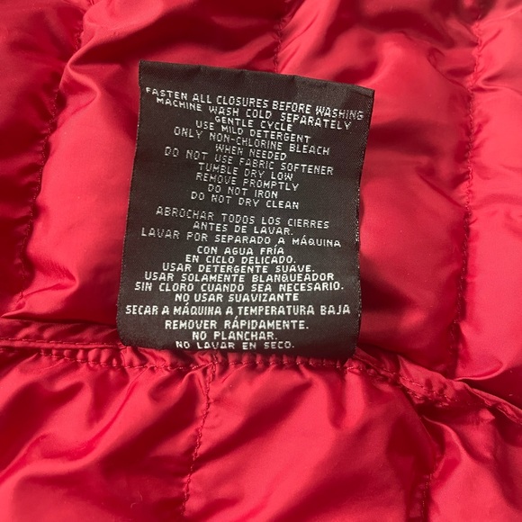 32 Degrees Women’s set of 3 puffer vests - red orange and green- size small - Picture 6 of 10